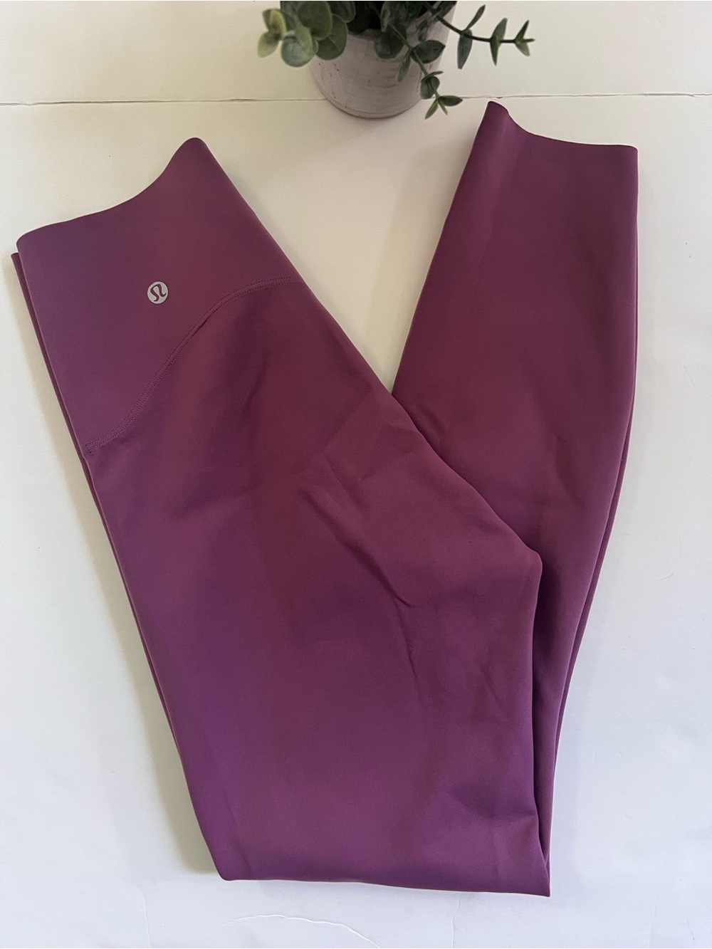 Lululemon Glow Up™ Super-High-Rise Tight 26” Lavender Lux